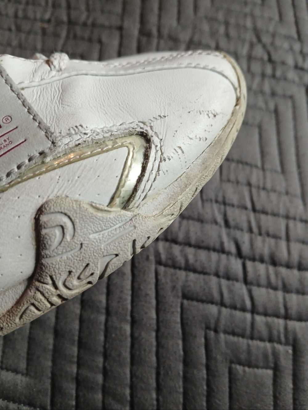 Women's Red White Ecko Red Rhino Lace-Up Athletic Sneakers.  Size 10. - Picture 15 of 15